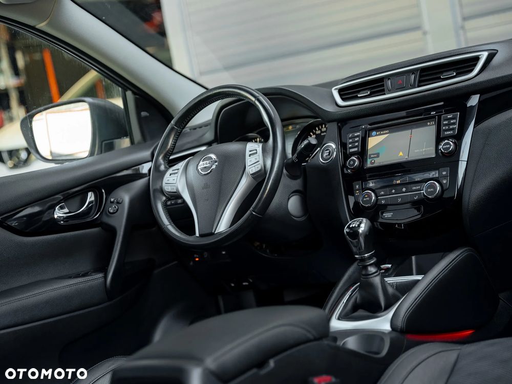 Nissan Qashqai 1.2 DIG-T Tekna EU6 - 19