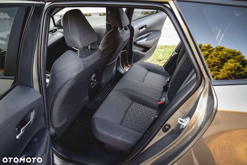 Suzuki Swace 1.8 Hybrid Premium Plus CVT - 25