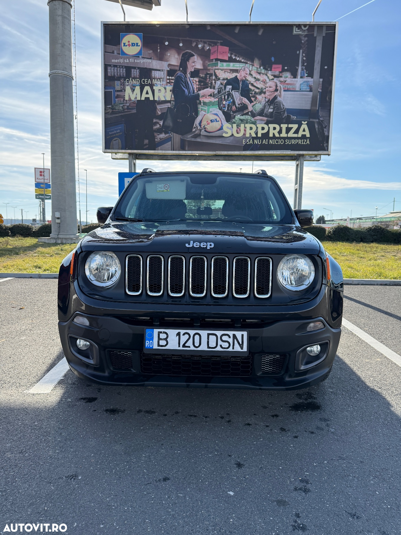 Jeep Renegade 1.6 E-TorQ 4x2 Sport - 3