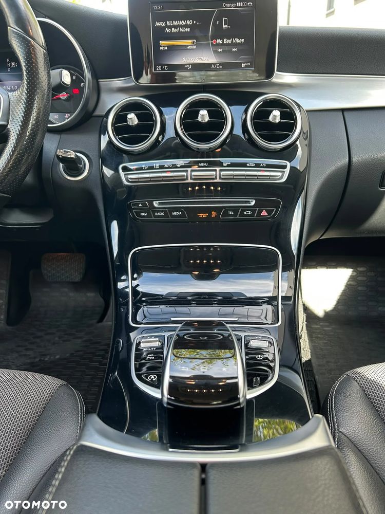 Mercedes-Benz Klasa C - 23