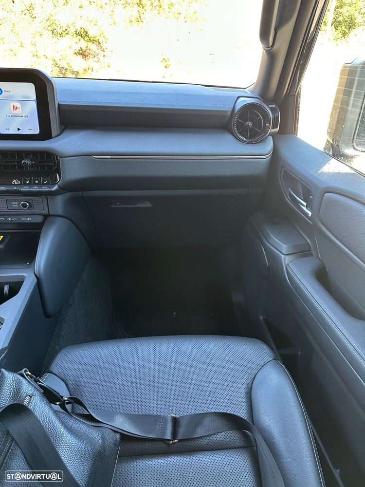 Toyota Land Cruiser Prado - 14