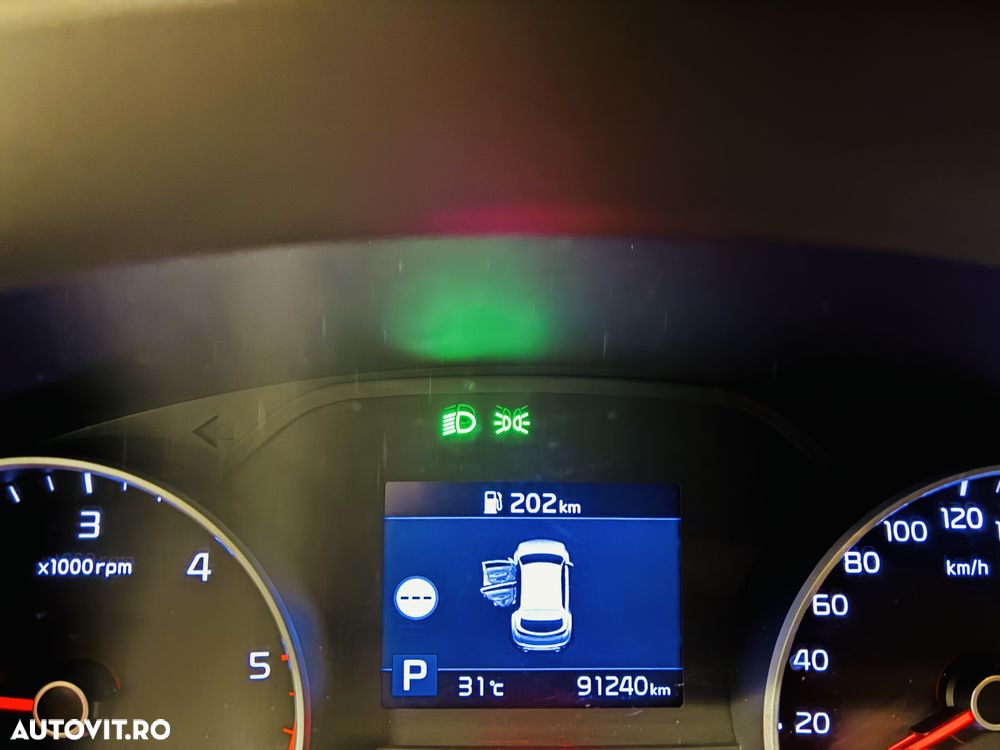 Kia Sportage 1.6 DSL 7DCT HP 4x2 Style - 6