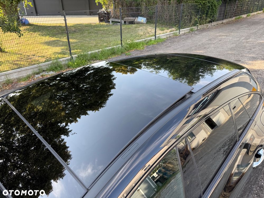 Mercedes-Benz CLA 250 e 8G-DCT AMG Line - 6