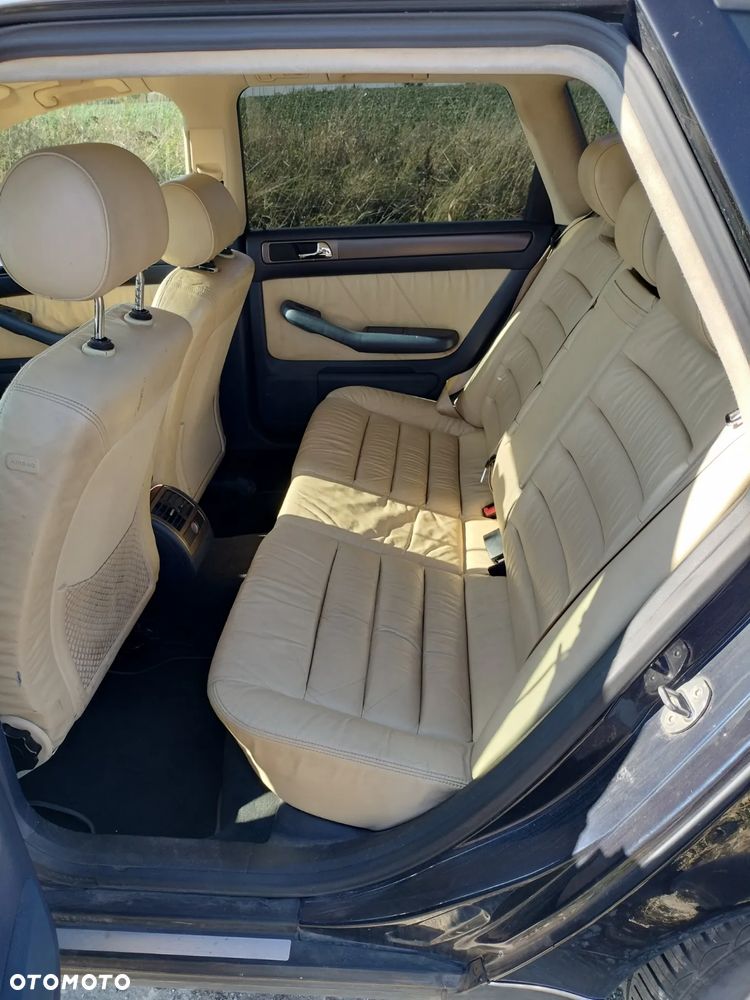 Audi A6 - 8