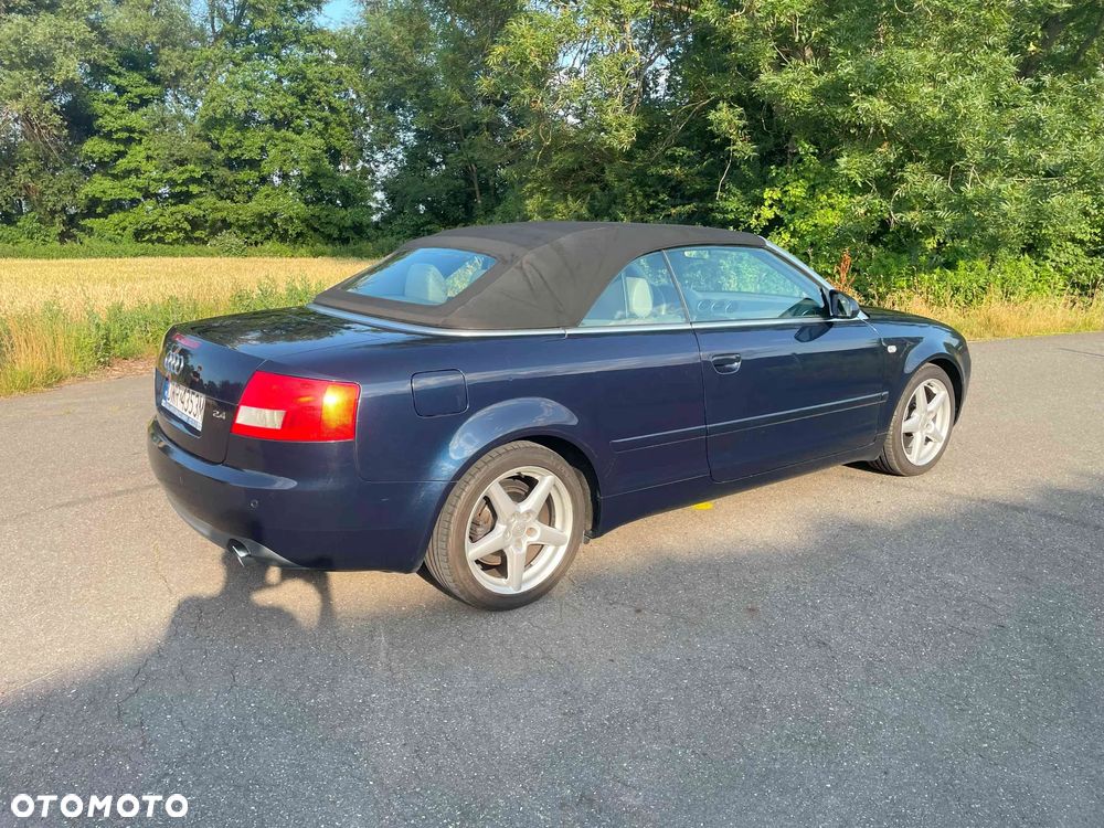 Audi A4 Cabrio - 24