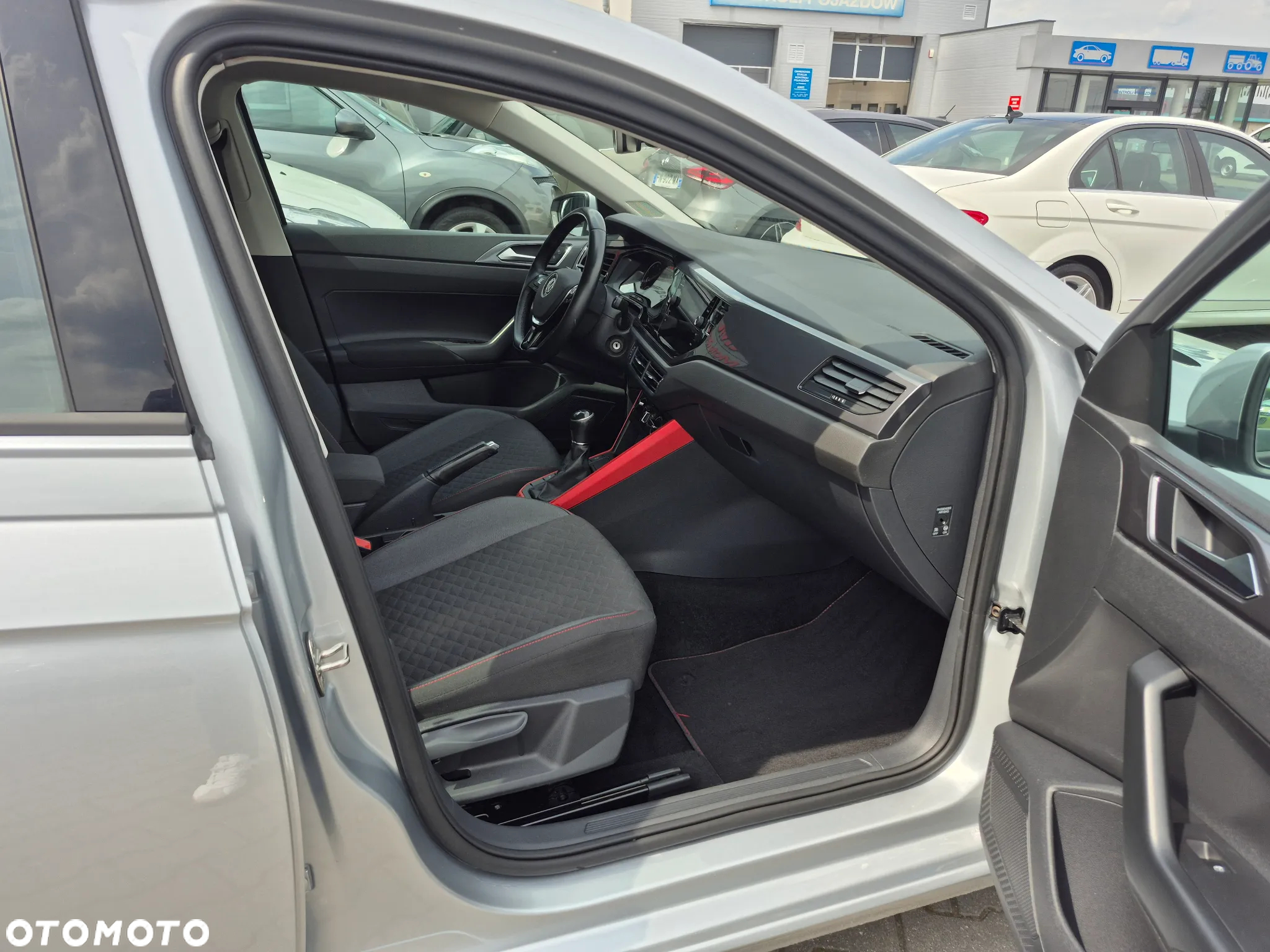 Volkswagen Polo 1.0 TSI Trendline - 10