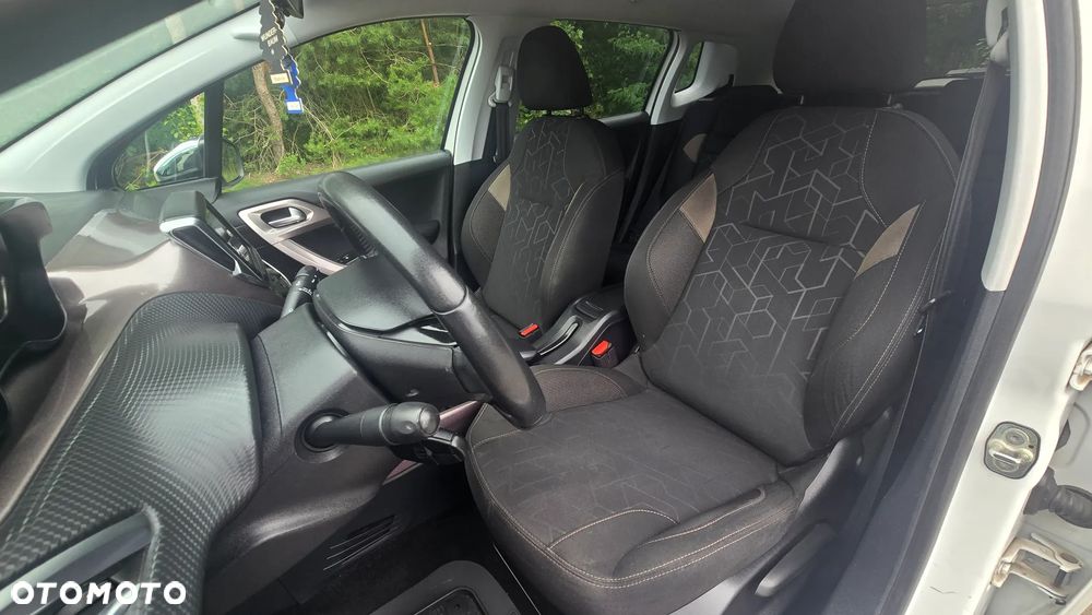 Peugeot 2008 1.6 VTi Active - 14