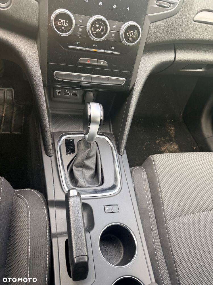Renault Megane BLUE dCi 115 EDC BUSINESS EDITION - 4