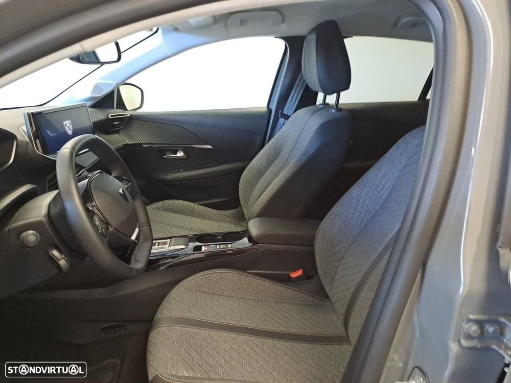 Peugeot 208 1.2 Hybrid Allure e-DCS6 - 9