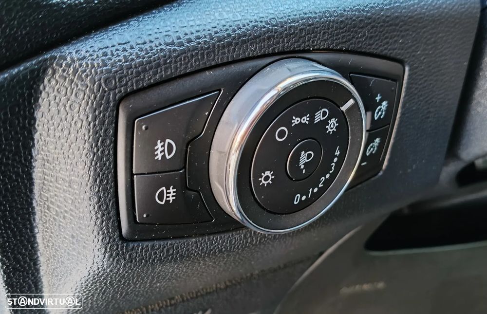 Ford EcoSport 1.0 EcoBoost ST-Line Plus - 14