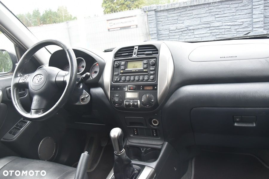 Toyota RAV4 4x4 Executive - 17