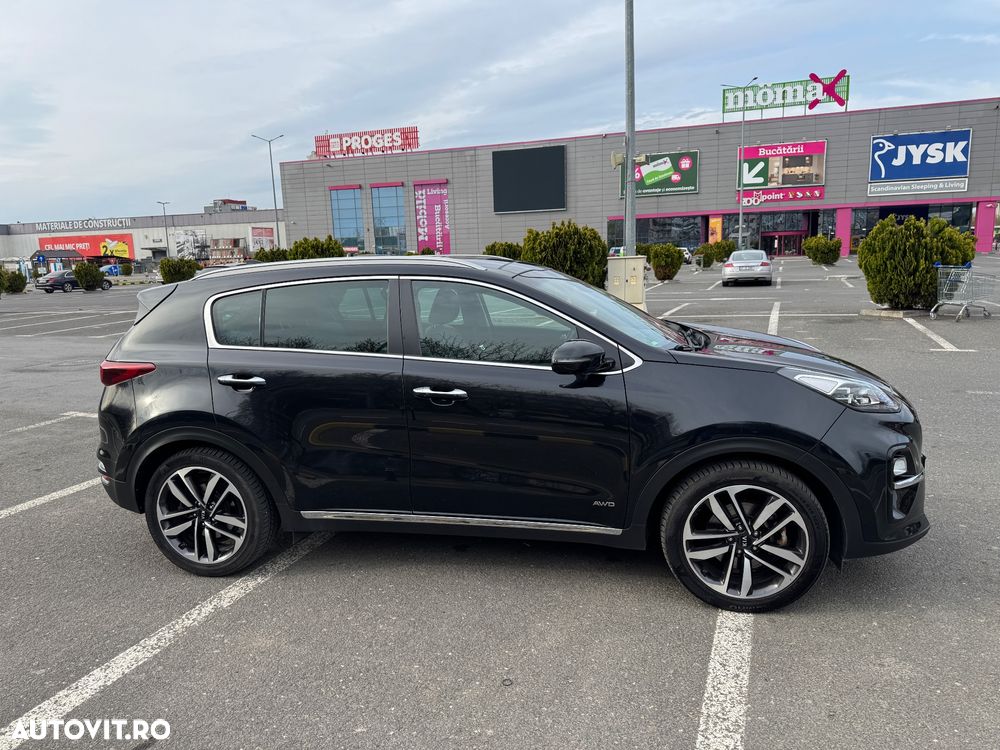 Kia Sportage 2.0 CRDI AWD Eco-Dynamics+ (48V M-H) Aut. PLATINUM - 2