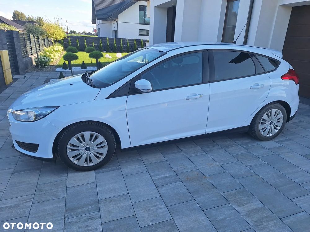 Ford Focus 1.6 Trend - 2