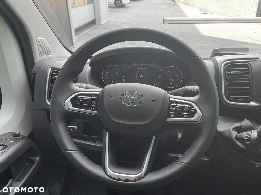 Toyota PROACE MAX - 7