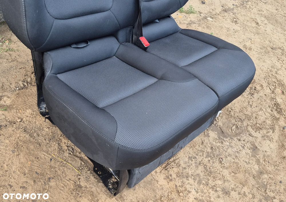 Fotel Dwójka Pasażera Otwierany Renault Trafic III LIFT IV 2021r - 3