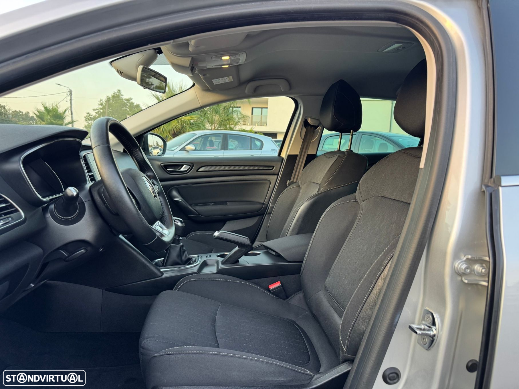 Renault Mégane Sport Tourer 1.5 Blue dCi Limited - 21
