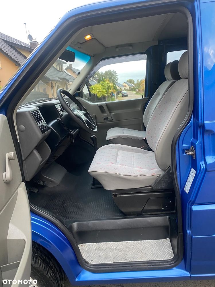 Volkswagen Transporter T4 - 16