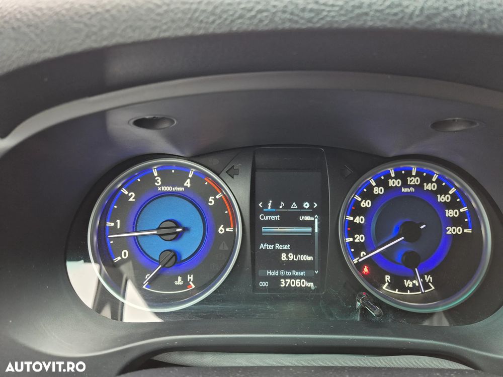 Toyota Hilux 2020 photo 2
