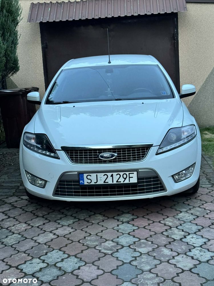 Ford Mondeo 2.0 Ghia - 1