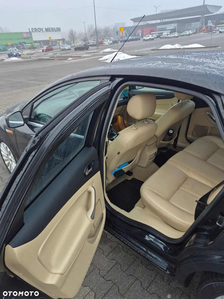 Ford Mondeo 2.2 TDCi Ghia - 13