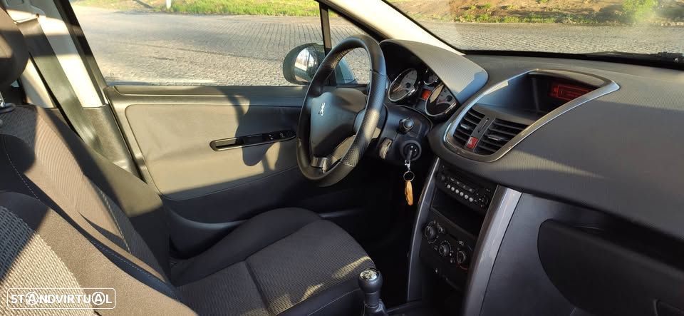 Peugeot 207 SW 1.4 VTi Sportium - 3
