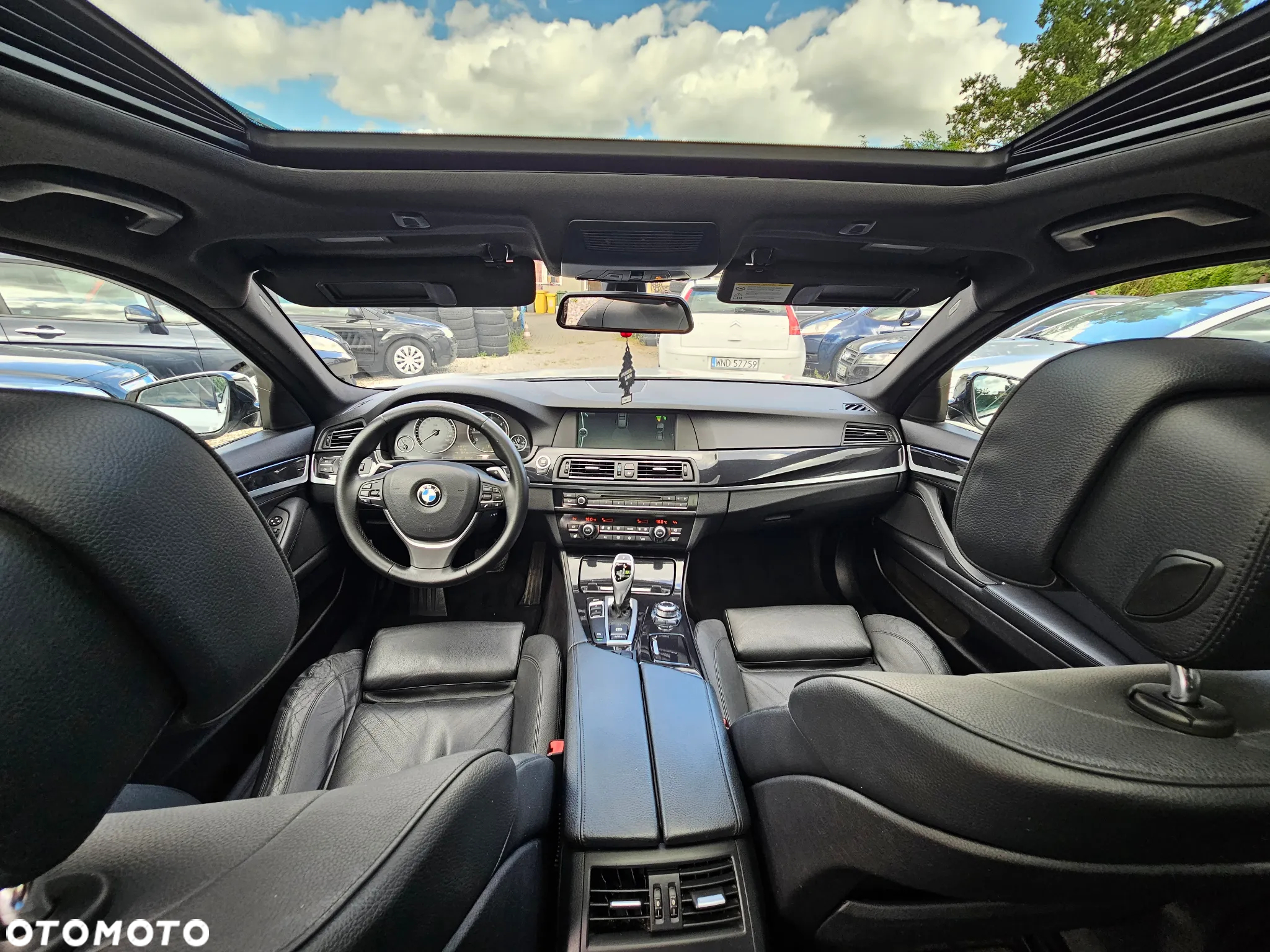 BMW Seria 5 520d Touring Sport-Aut - 10