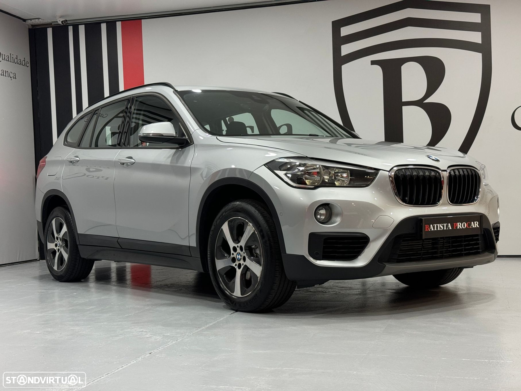 BMW X1 16 d sDrive Advantage - 14