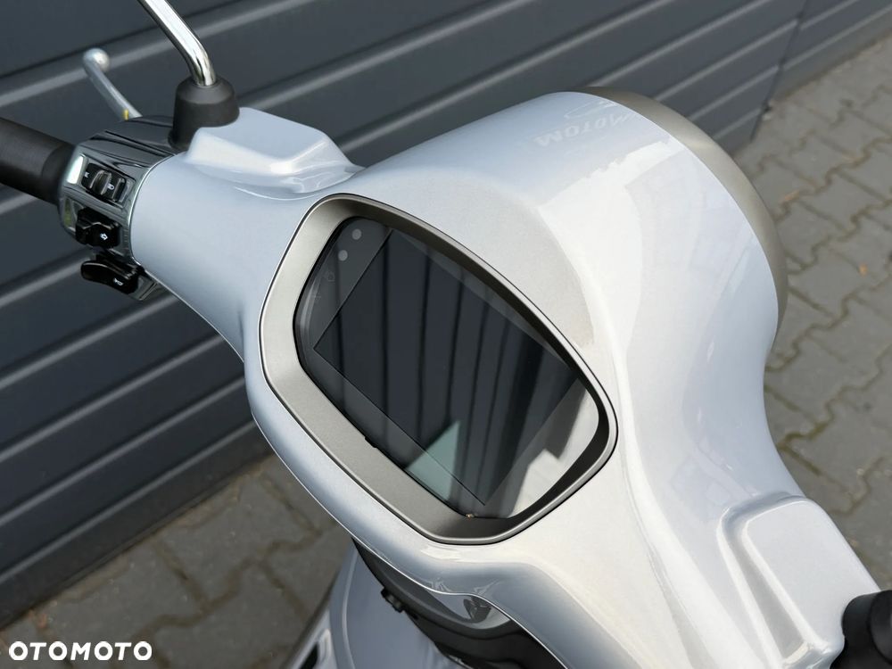 Vespa Primavera - 7