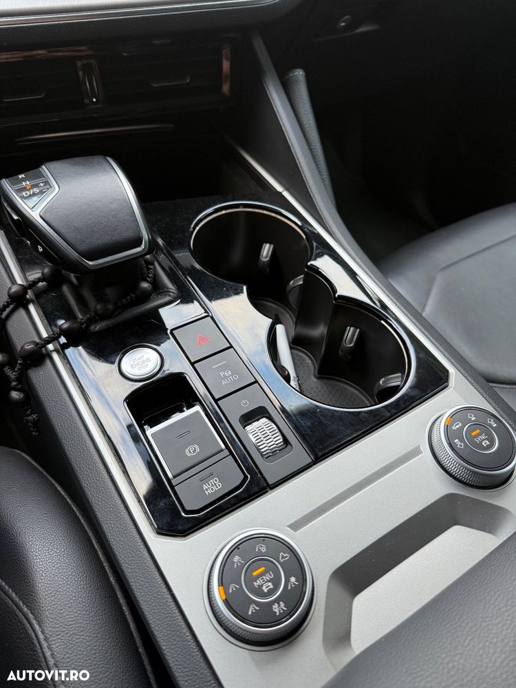 Volkswagen Touareg V6 TDI Atmosphere - 21