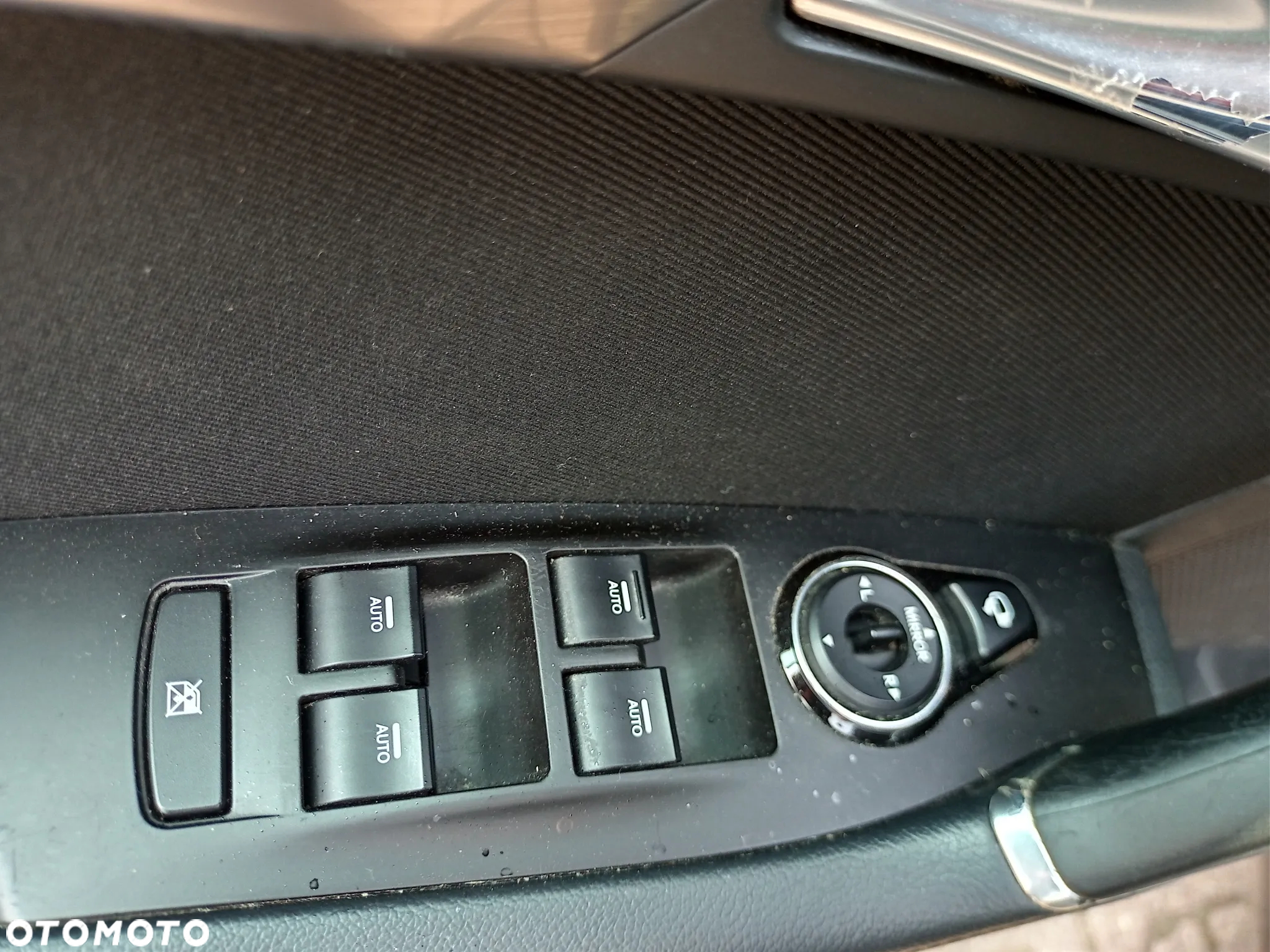 Hyundai i40 1.6 GDI Comfort + - 18