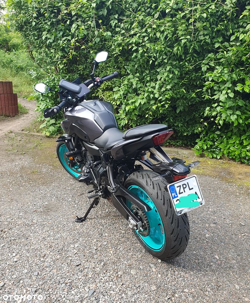 Yamaha MT - 7