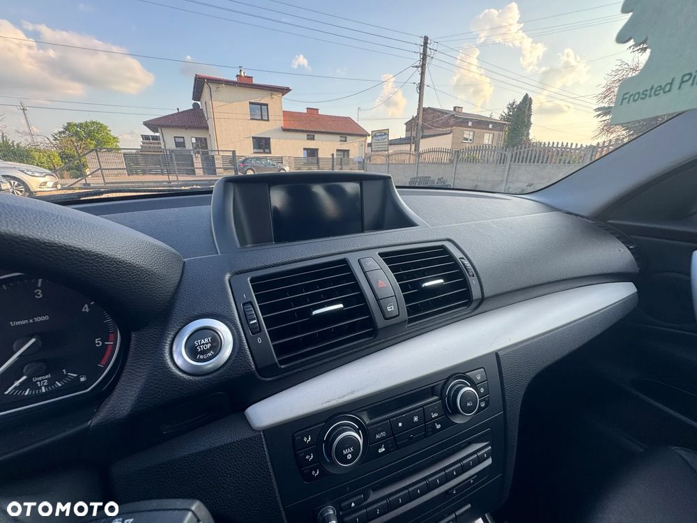BMW Seria 1 120d DPF Edition Sport - 35