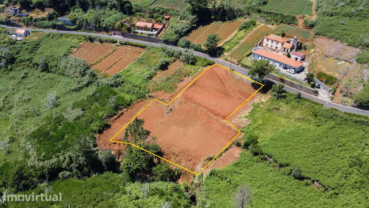 Terreno com projecto Aprovado - Grande imagem: 2/17