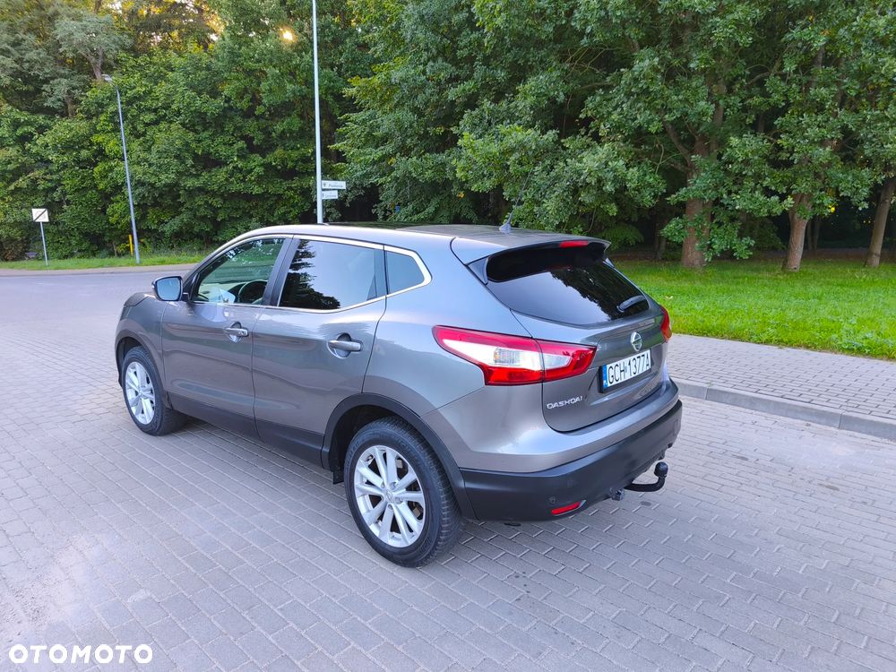 Nissan Qashqai - 4
