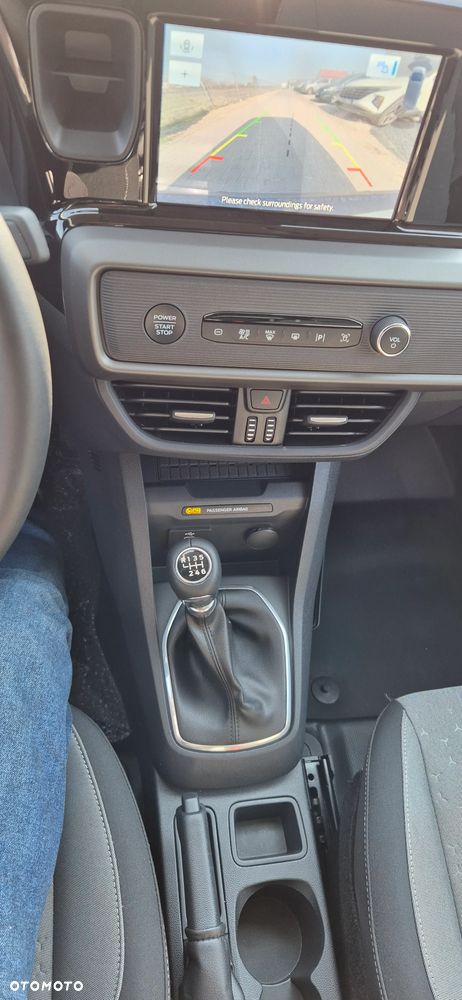 Ford COURIER - 21