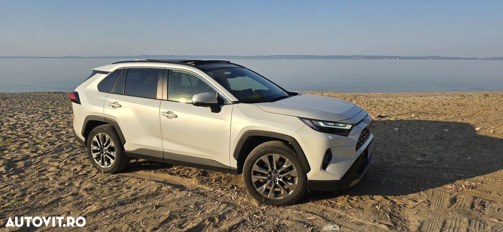 Toyota RAV4 2.5 Hybrid VVT-iE 4x4 Luxury Premium - 1