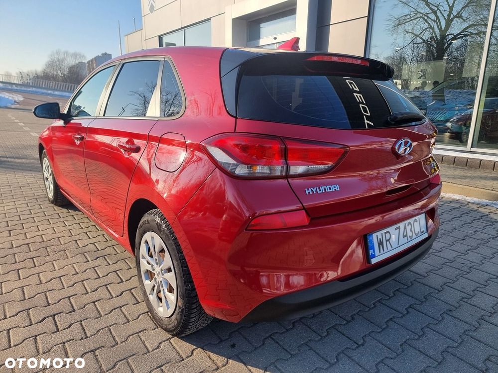 Hyundai i30 1.6 D GET - 10