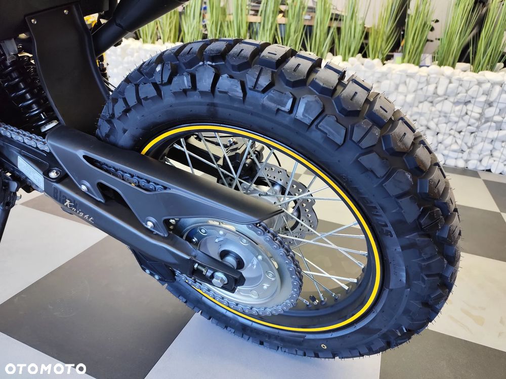 VOGE 300GY RALLY - 24