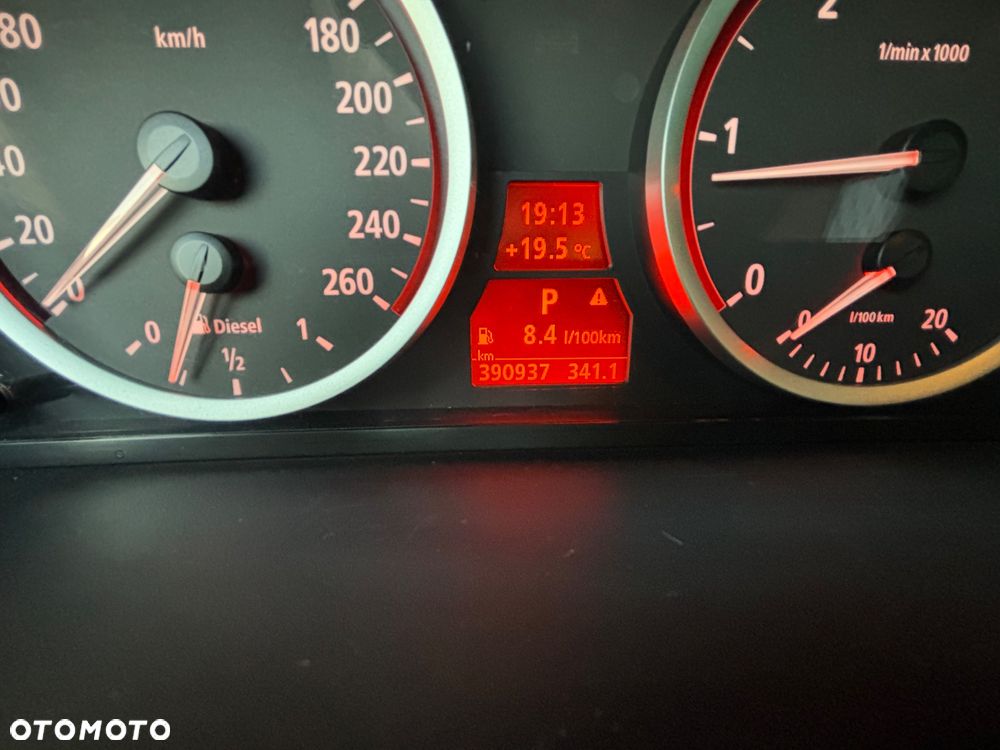 BMW Seria 5 - 13