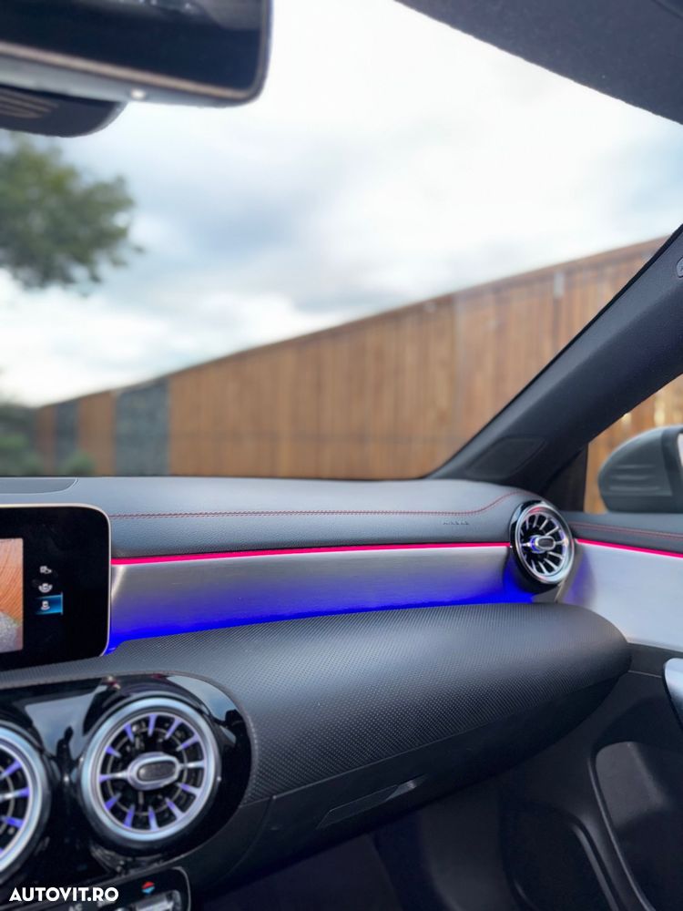 Mercedes-Benz CLA 200 7G-DCT AMG Line - 5