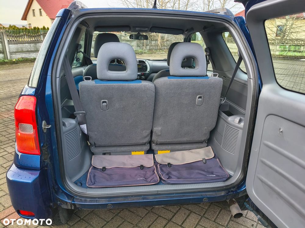 Toyota RAV4 4x2 Edition - 12