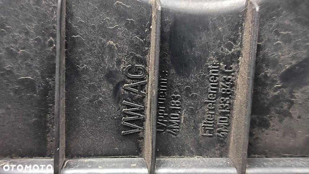 UDI Q7 II 4M LIFT 3.0 TDI 2019 SUV AUTOMAT 286KM 4M0133843C Obudowa filtra powietrza - 2