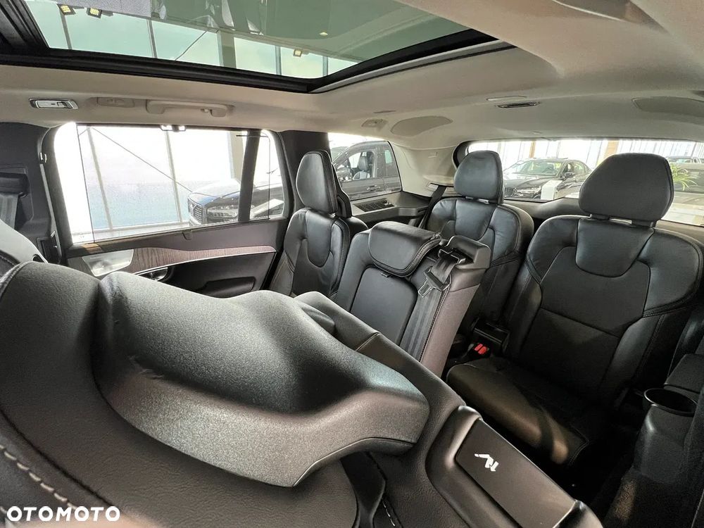 Volvo XC 90 B5 D AWD Ultimate Dark 7os - 9