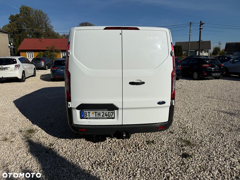 Ford TRANSIT CUSTOM - 6