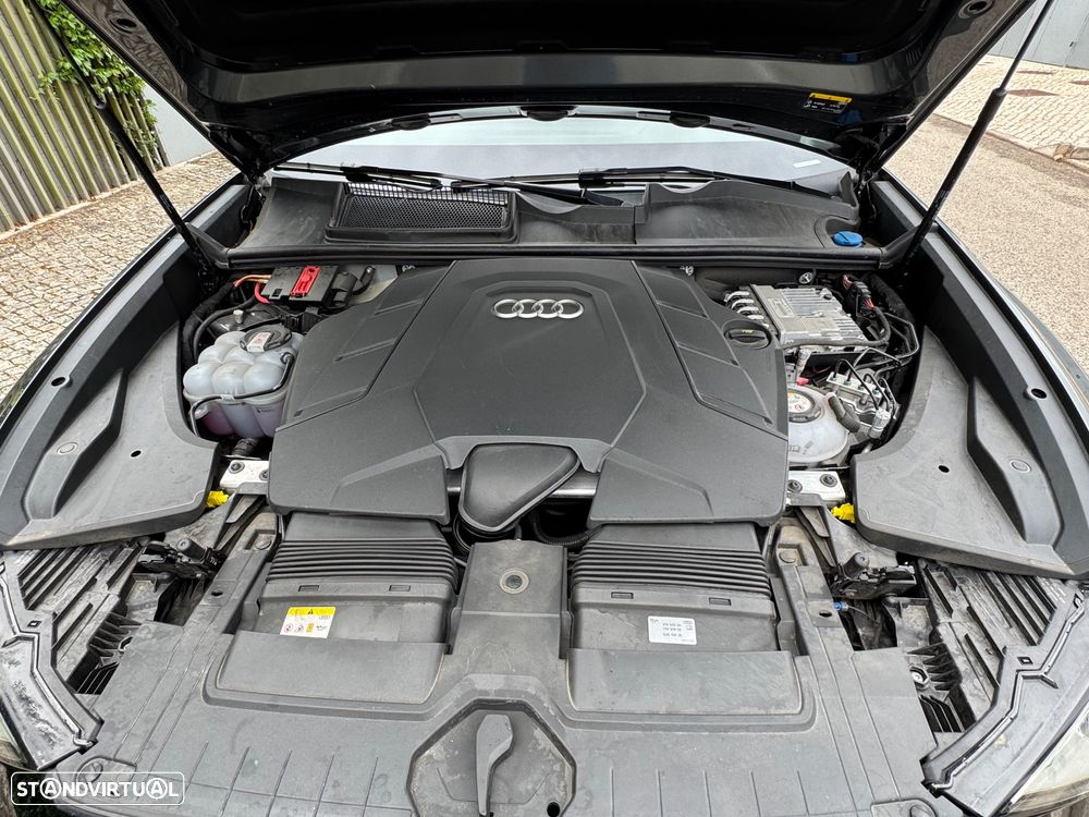 Audi Q8 60 TFSIe quattro S line Tiptronic - 45