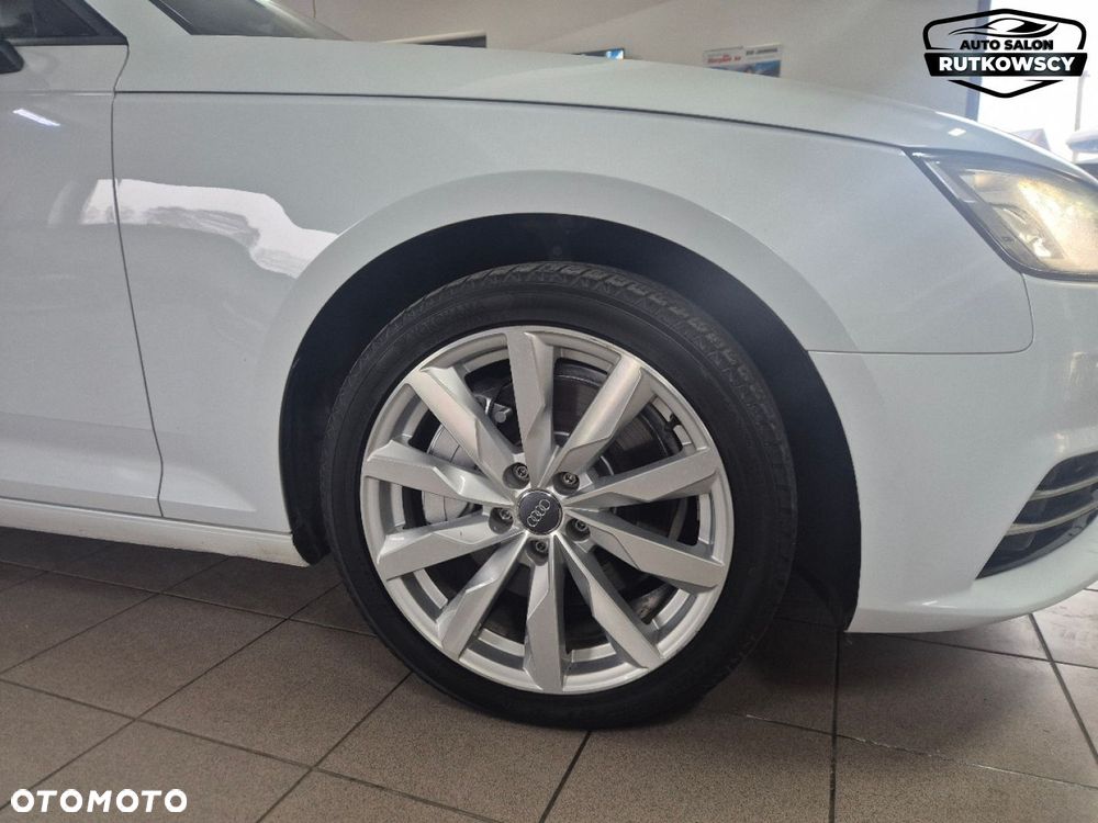 Audi A4 Limousine - 6