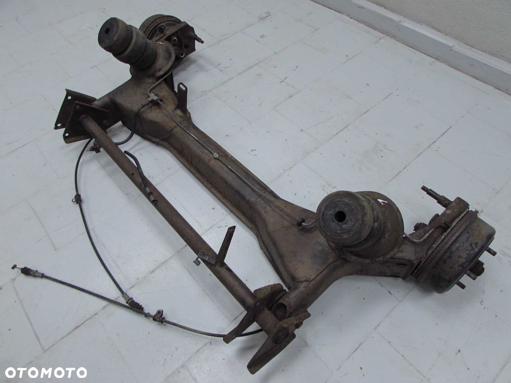 PIAGGIO PORTER HIJET QUARGO 04- BELKA OS TYL KPL - 2