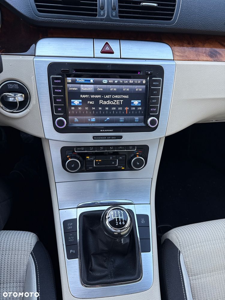 Volkswagen Passat 1.8 TSI Exclusive - 20