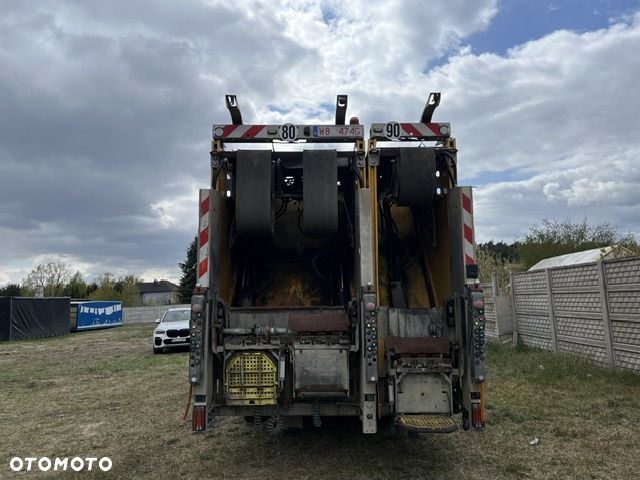 Mercedes-Benz Econic - 4