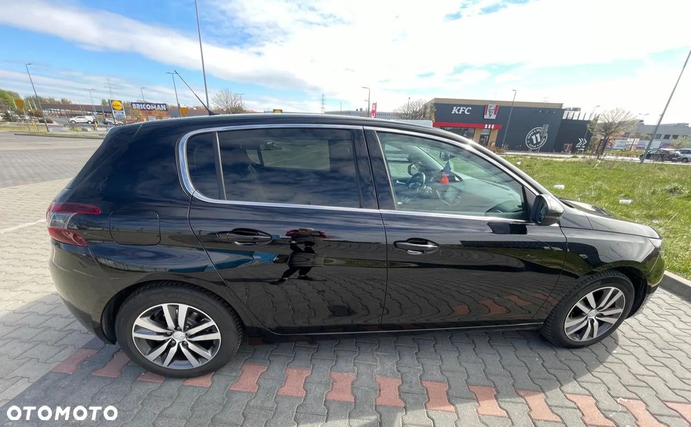 Peugeot 308 1.5 BlueHDi Allure S&S EAT8 - 5